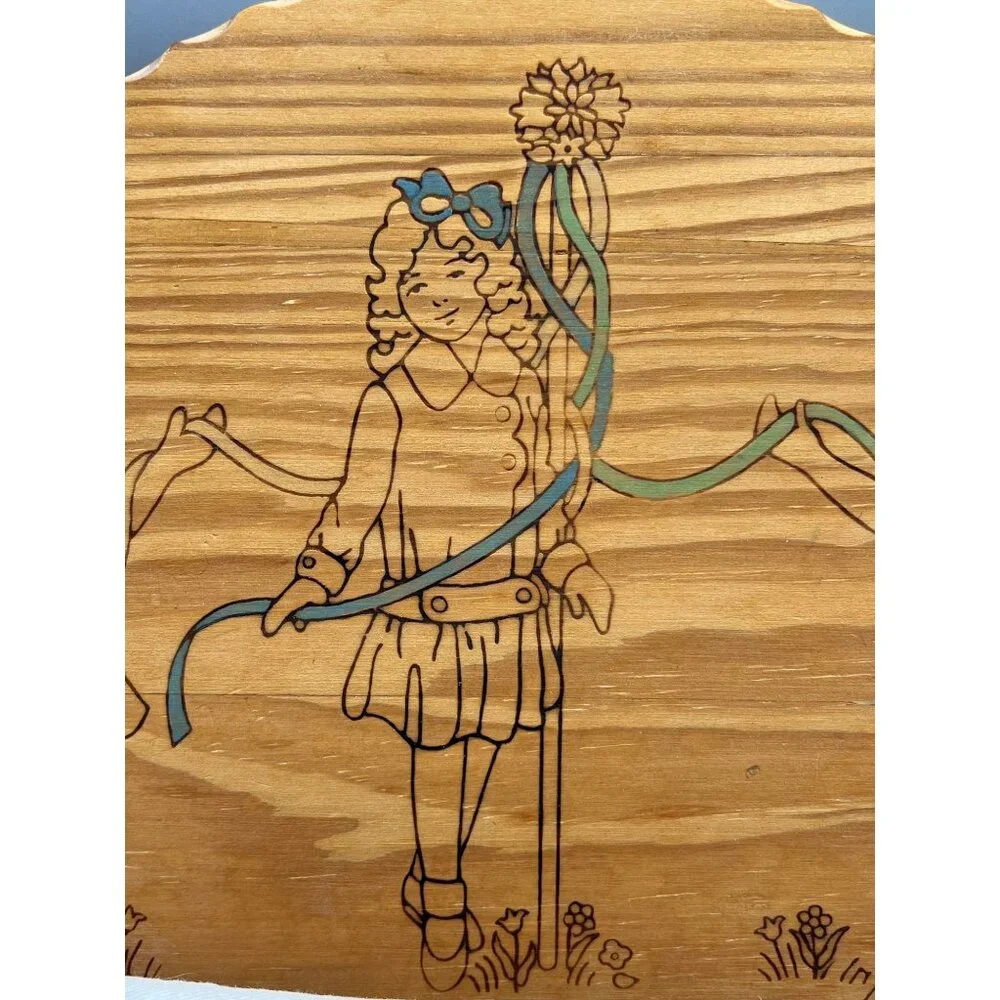 Vtg Wooden Towel Holder Maypole Dancing Plaque With Embroidered Recipe TeaCloth